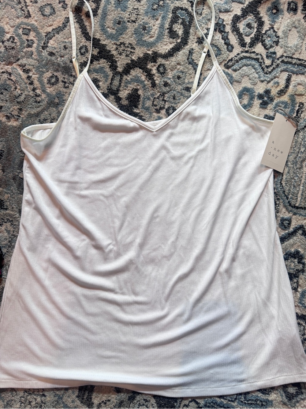 a new day White V-Neck Spaghetti Strap Cami/tank